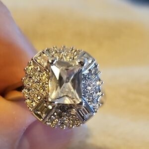 Elegant Silver Halo Ring